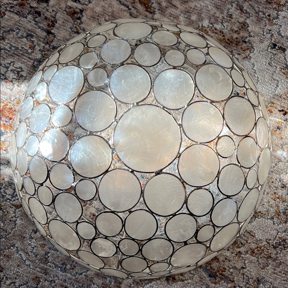 Capiz Shell Decor Shade. - Picture 3 of 6